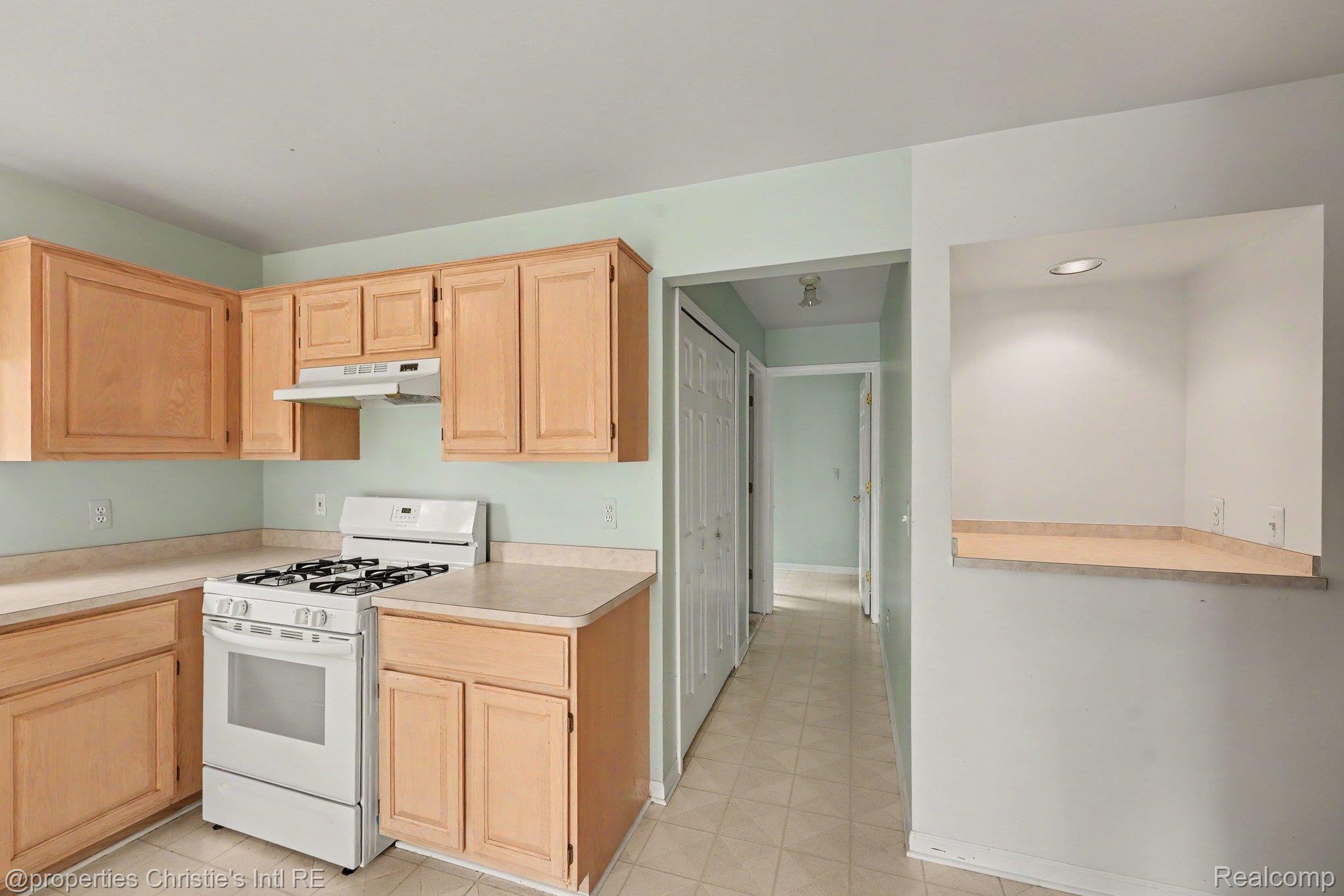 49316 Deerfield Park