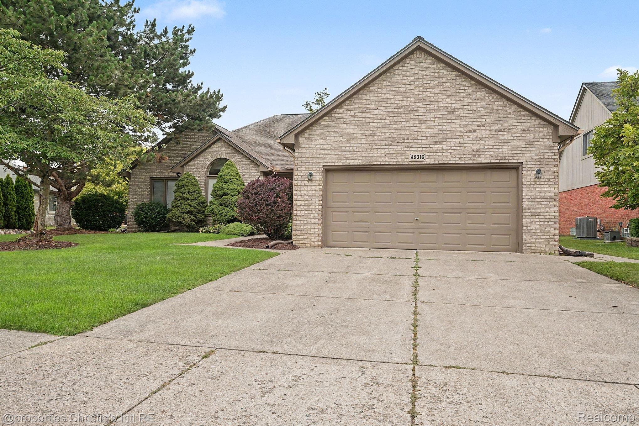 49316 Deerfield Park