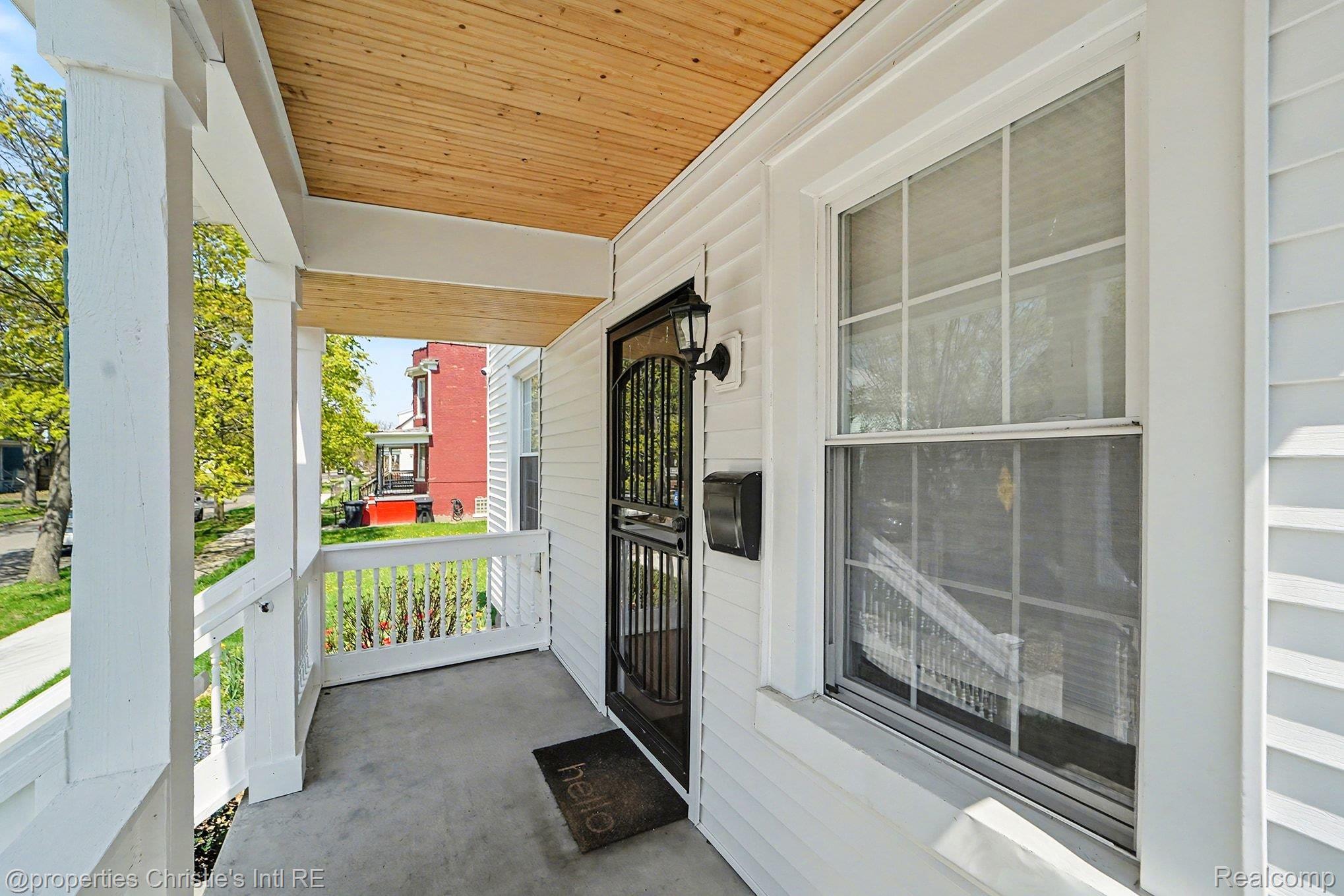 2144 Fischer Street