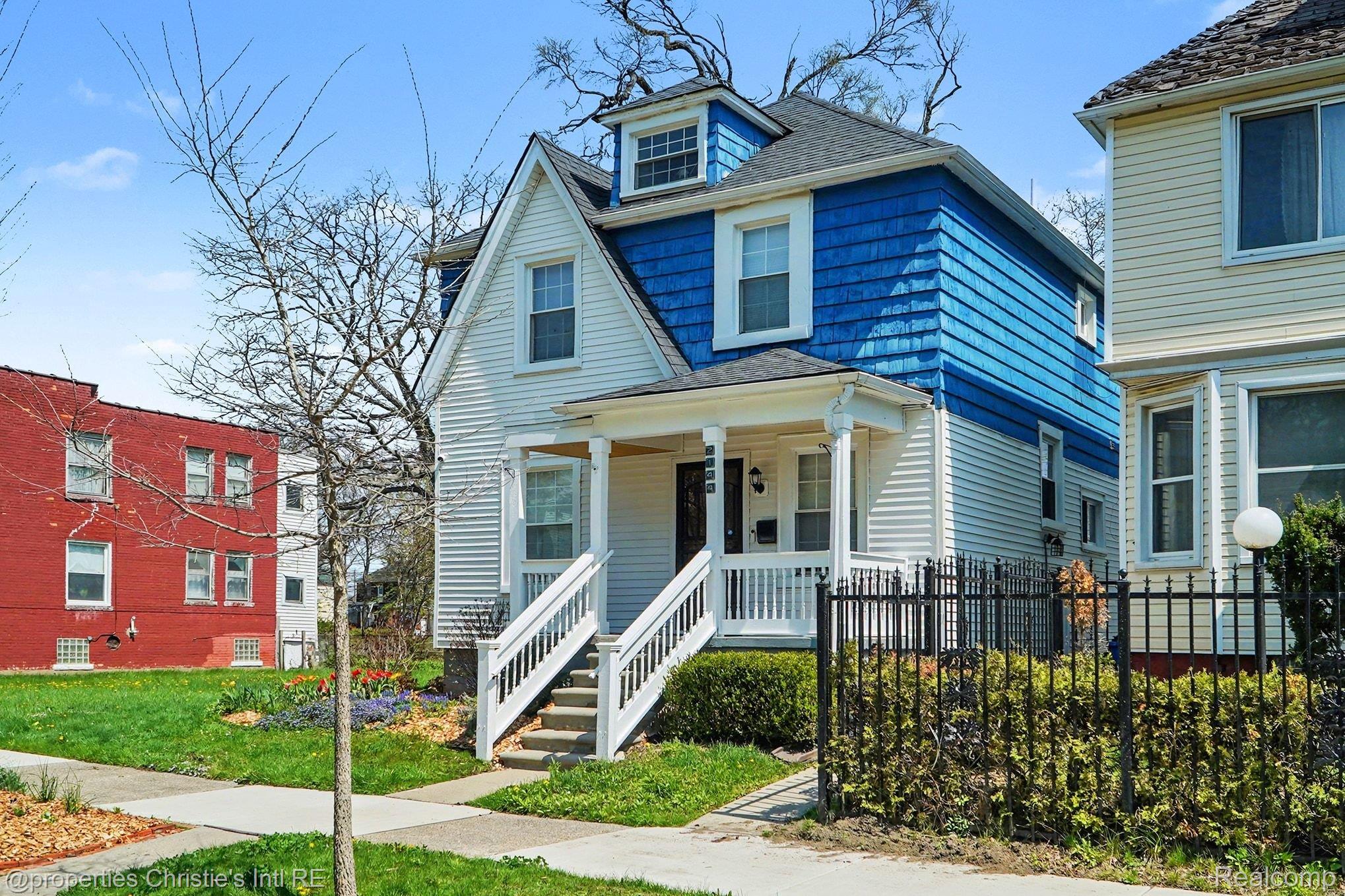 2144 Fischer Street