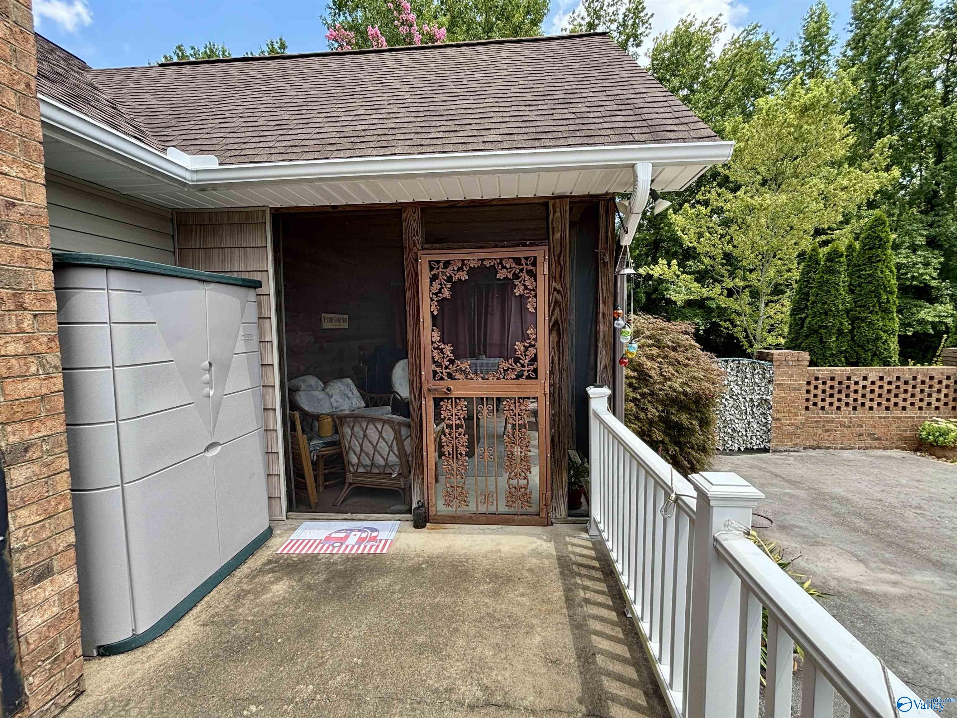 410 Roden Avenue