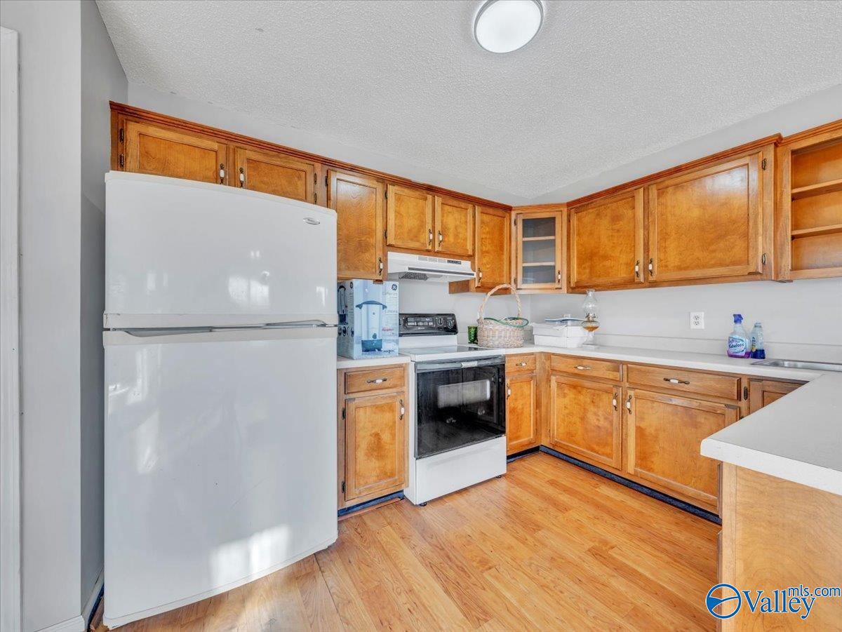 3297 Hambrick Drive