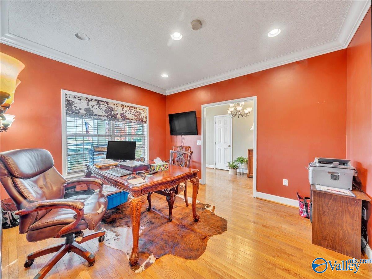 3297 Hambrick Drive