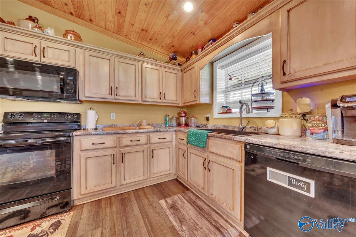 65 County Road 340