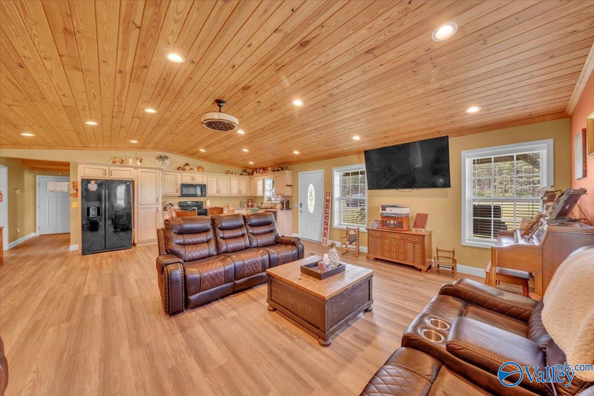 65 County Road 340