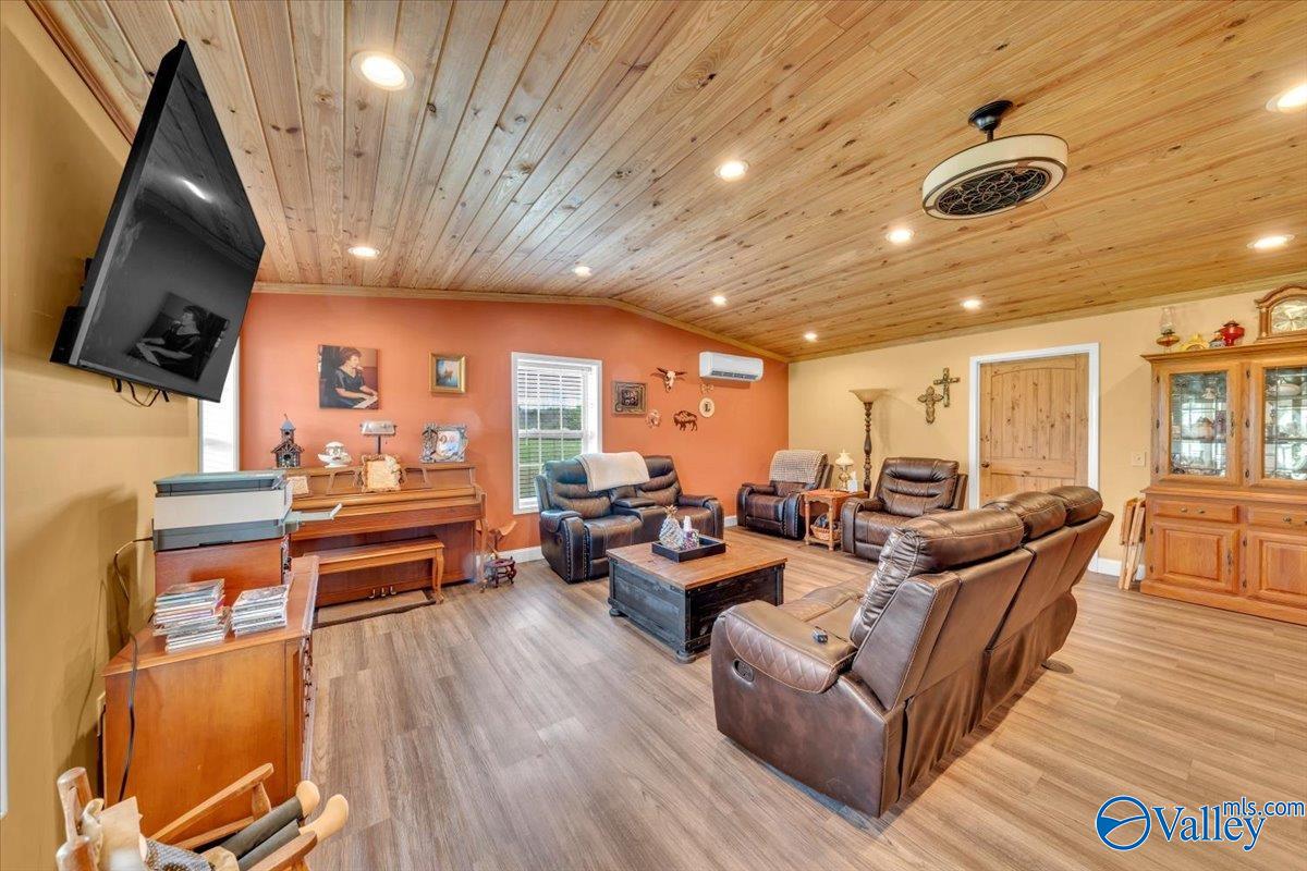 65 County Road 340