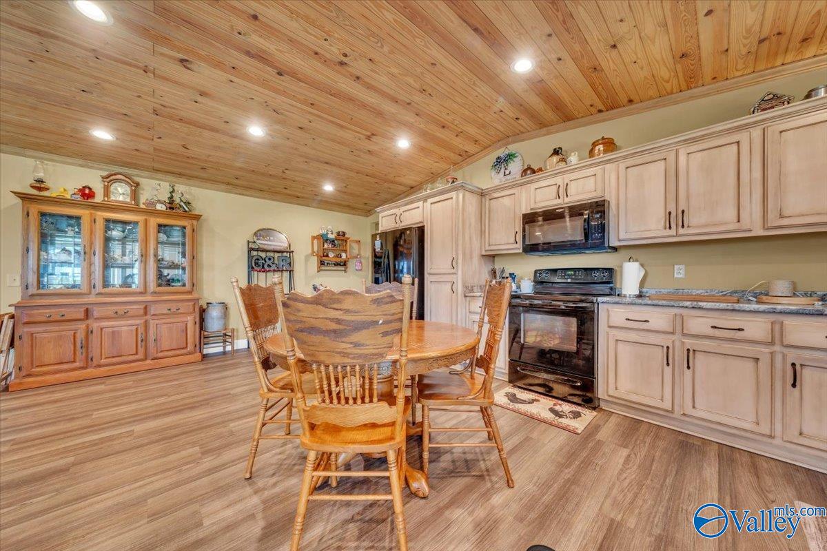 65 County Road 340