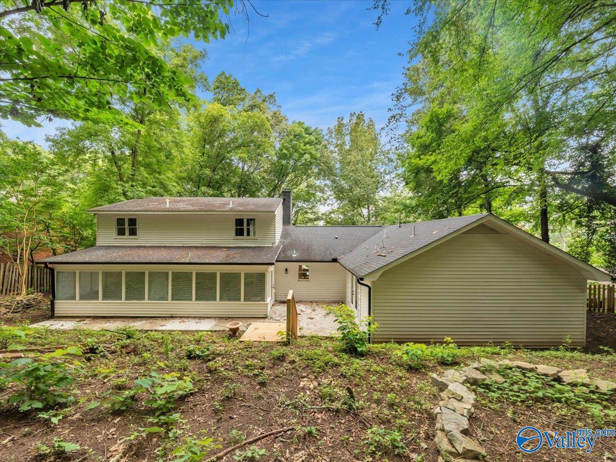 1729 Forest Drive