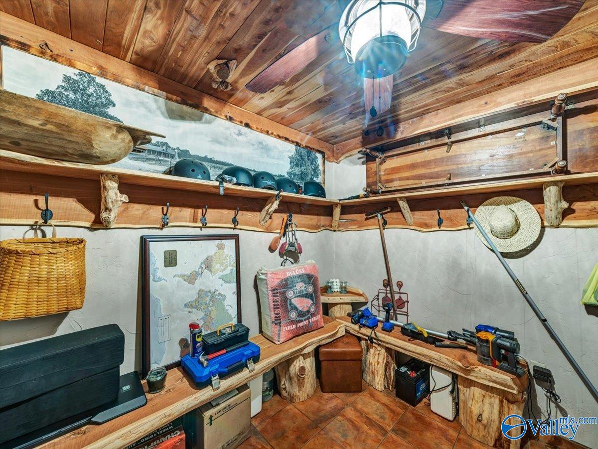 191 County Road 368