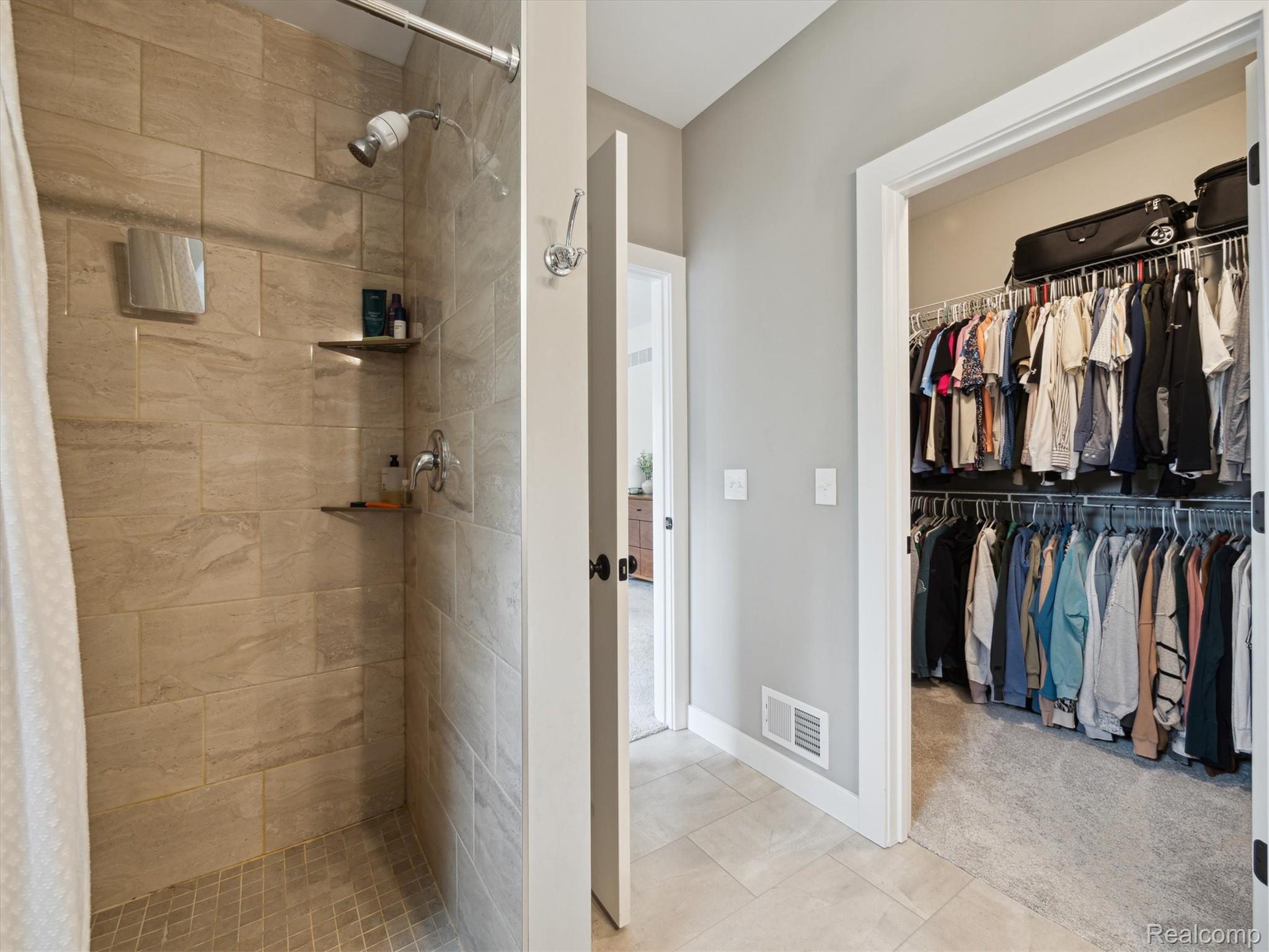 2949 Blue Sky Drive 22