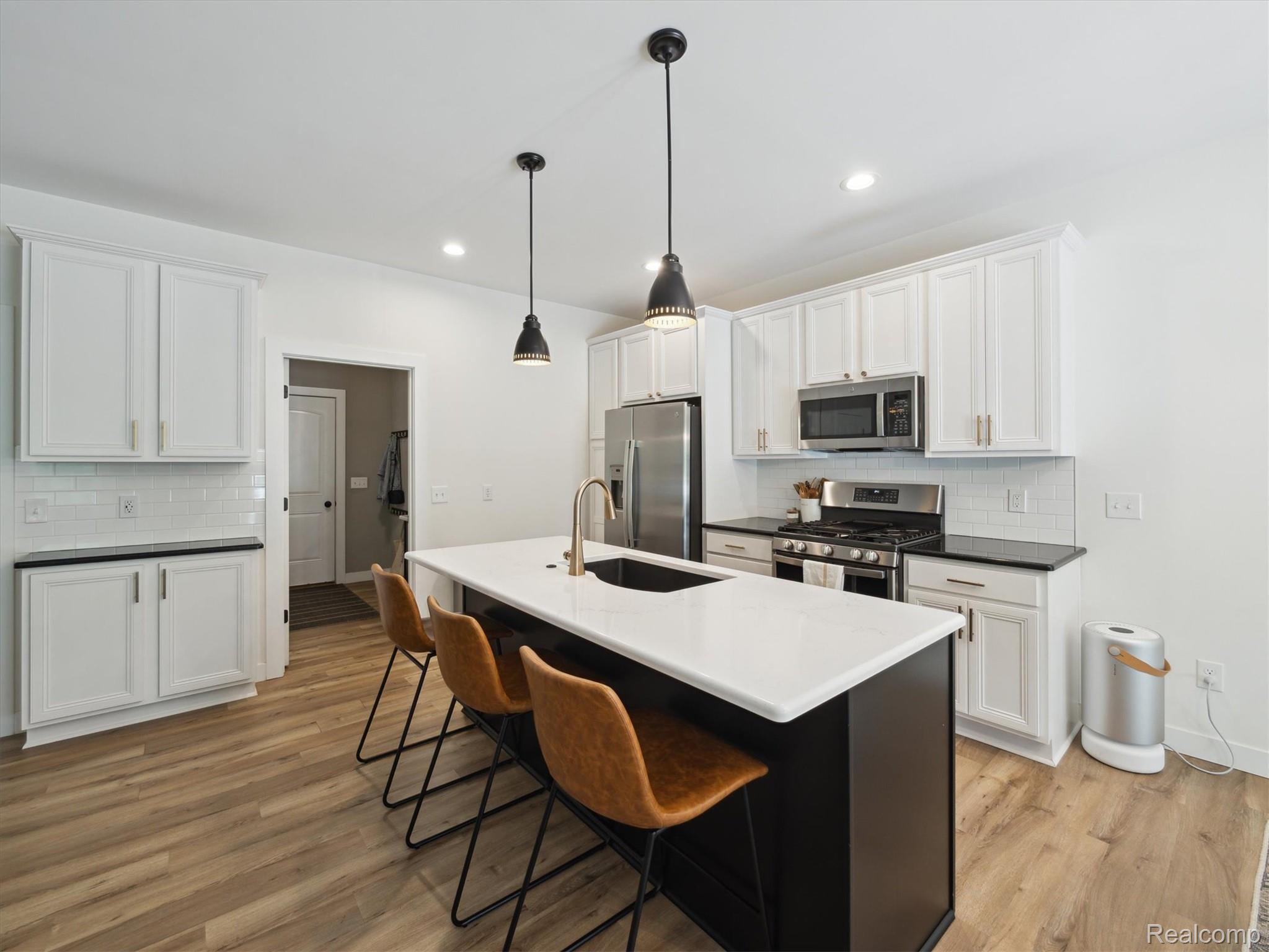 2949 Blue Sky Drive 22