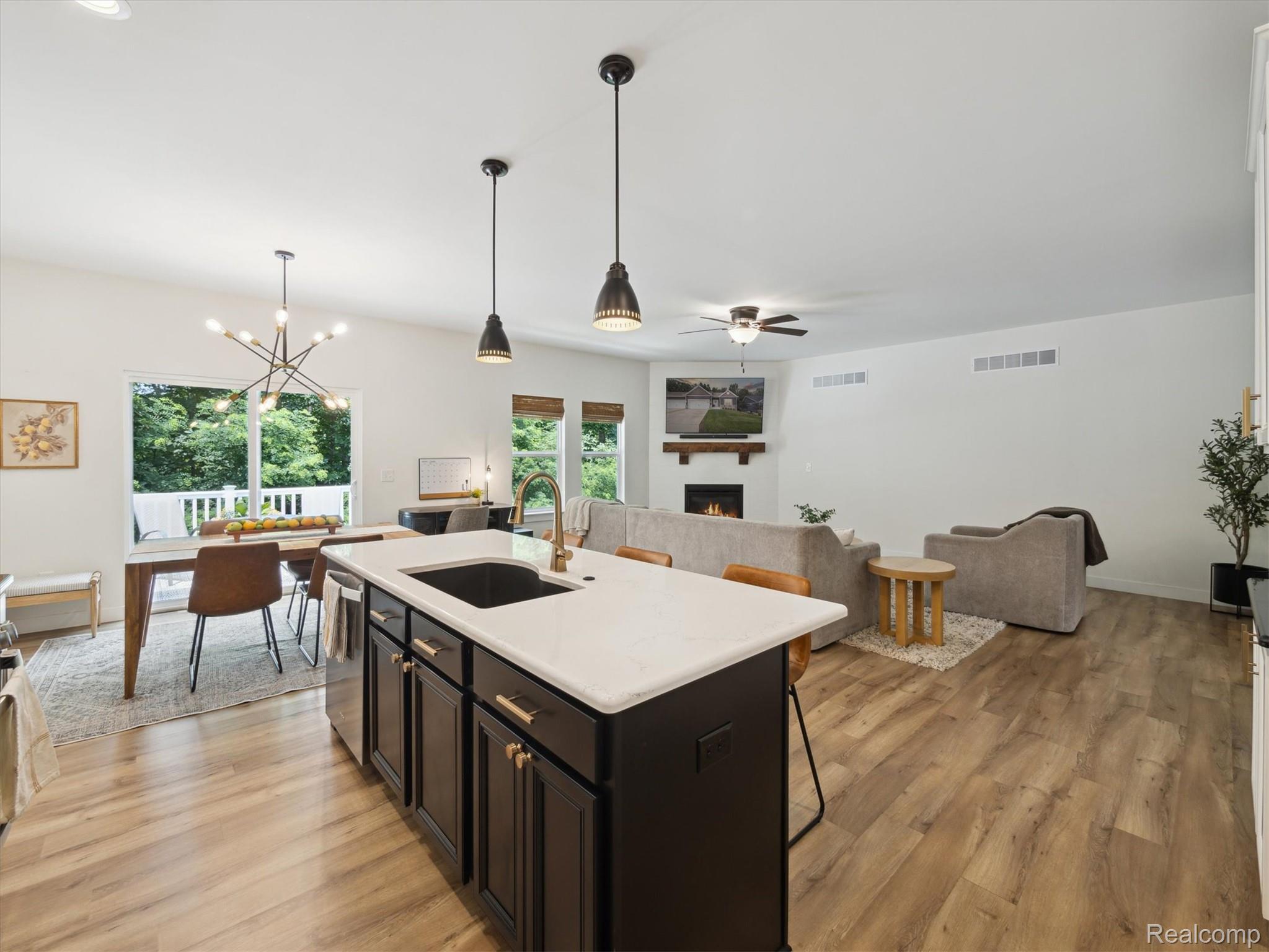 2949 Blue Sky Drive 22