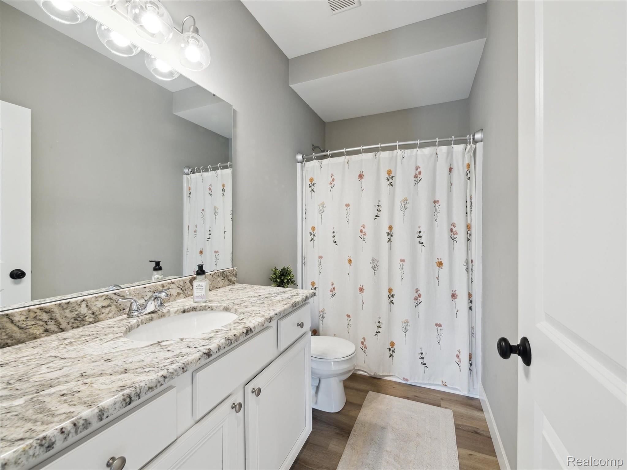 2949 Blue Sky Drive 22