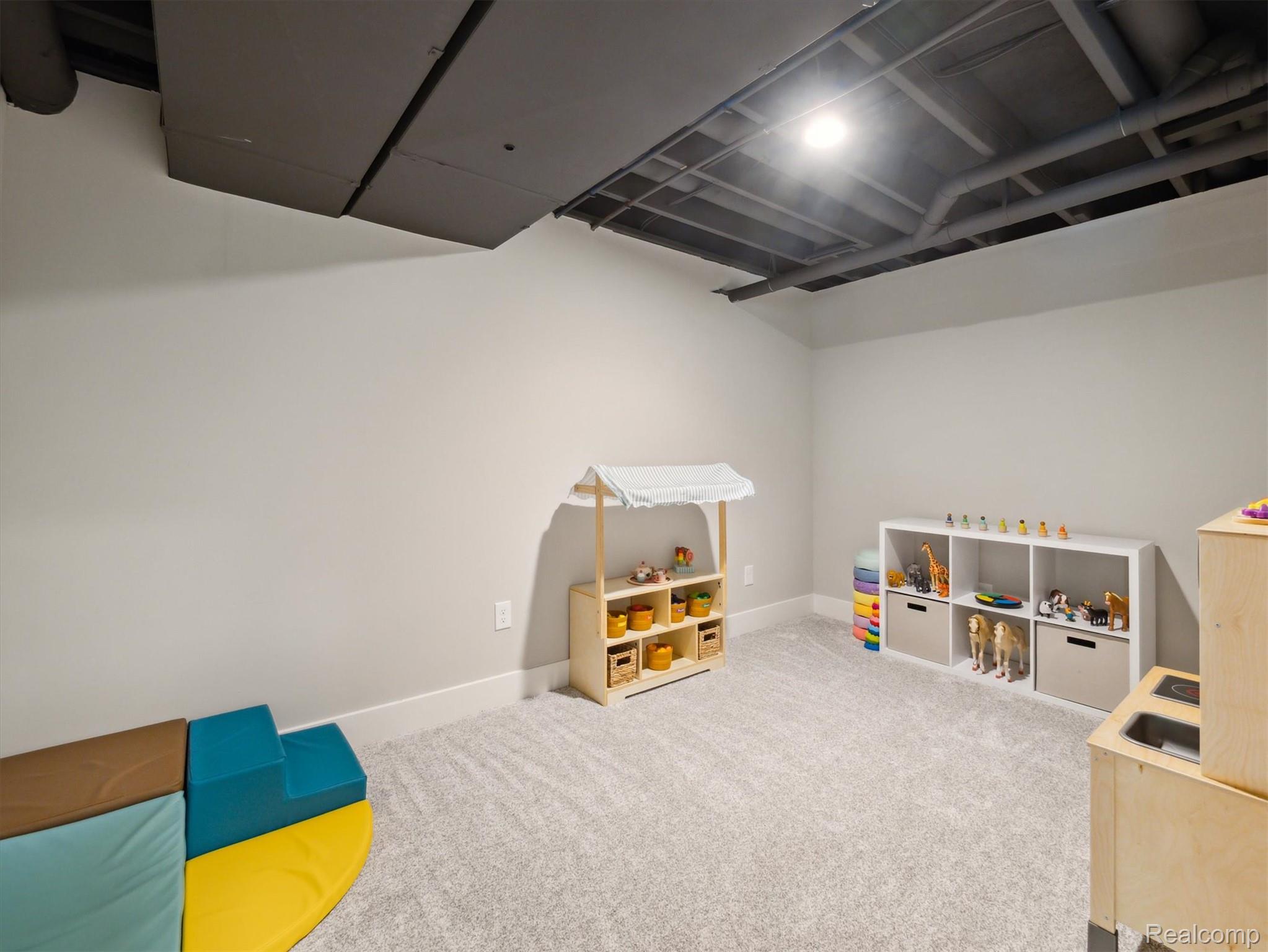 2949 Blue Sky Drive 22