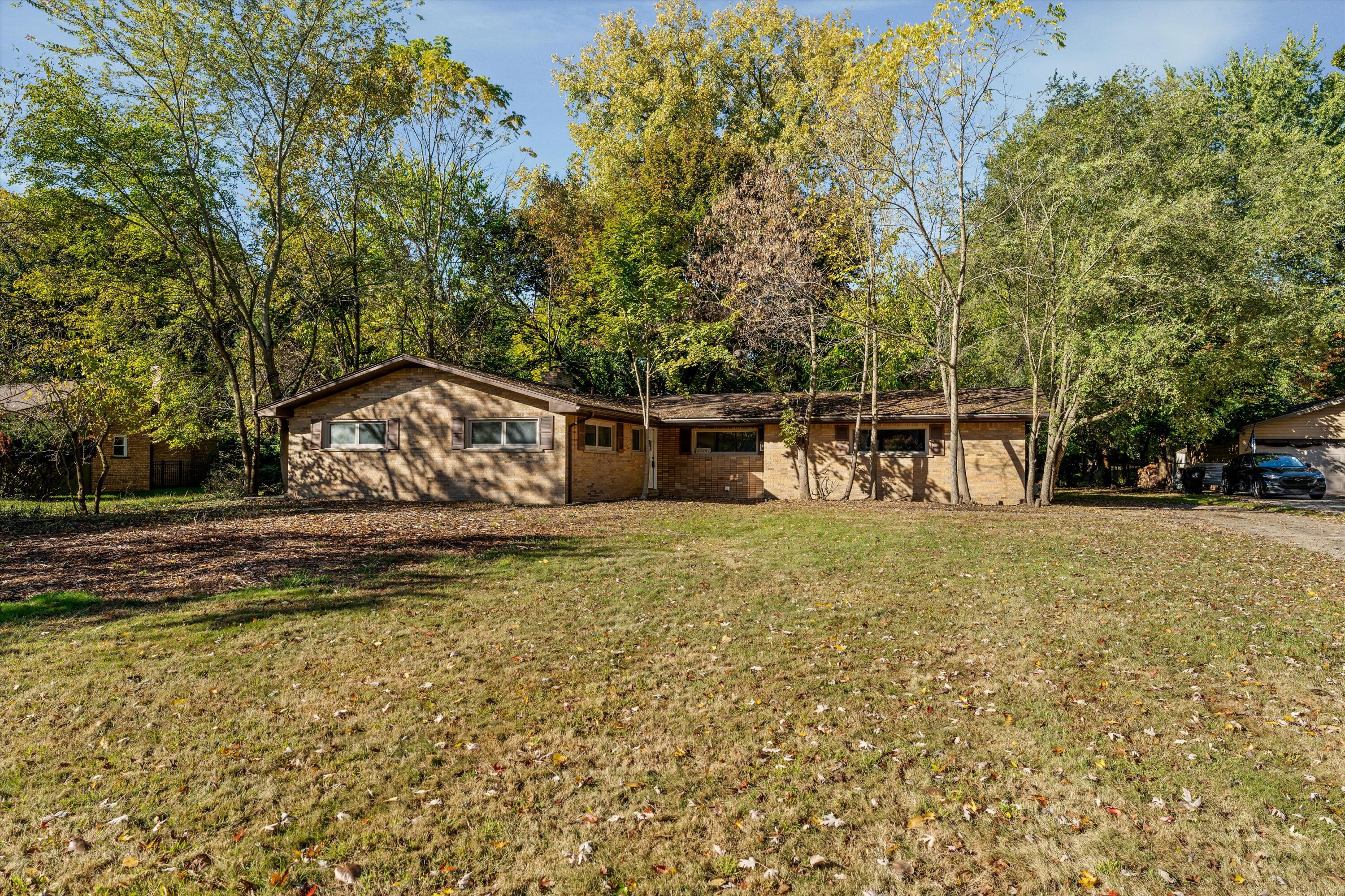 26261 La Muera Street