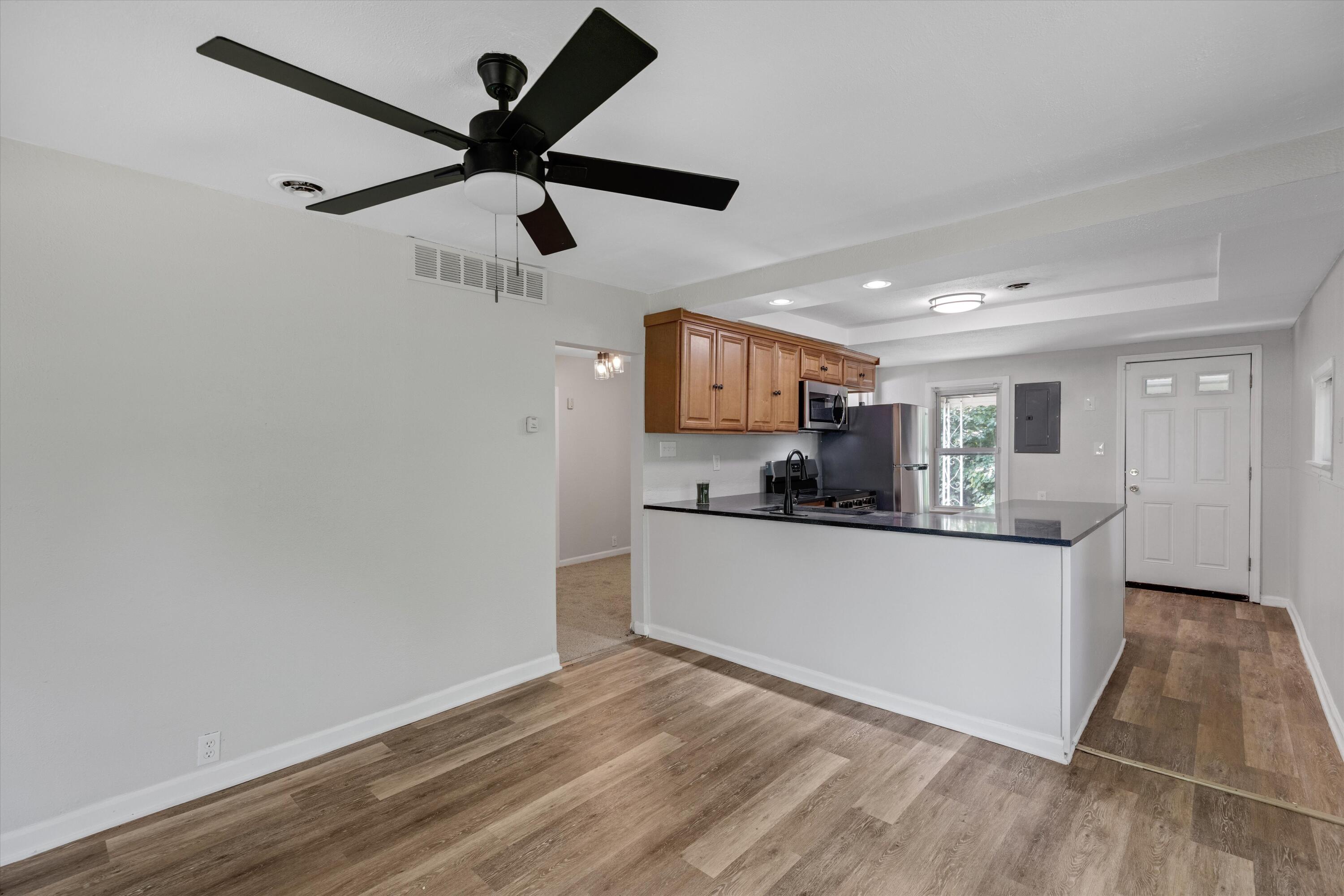 1210 E Bernhard Avenue