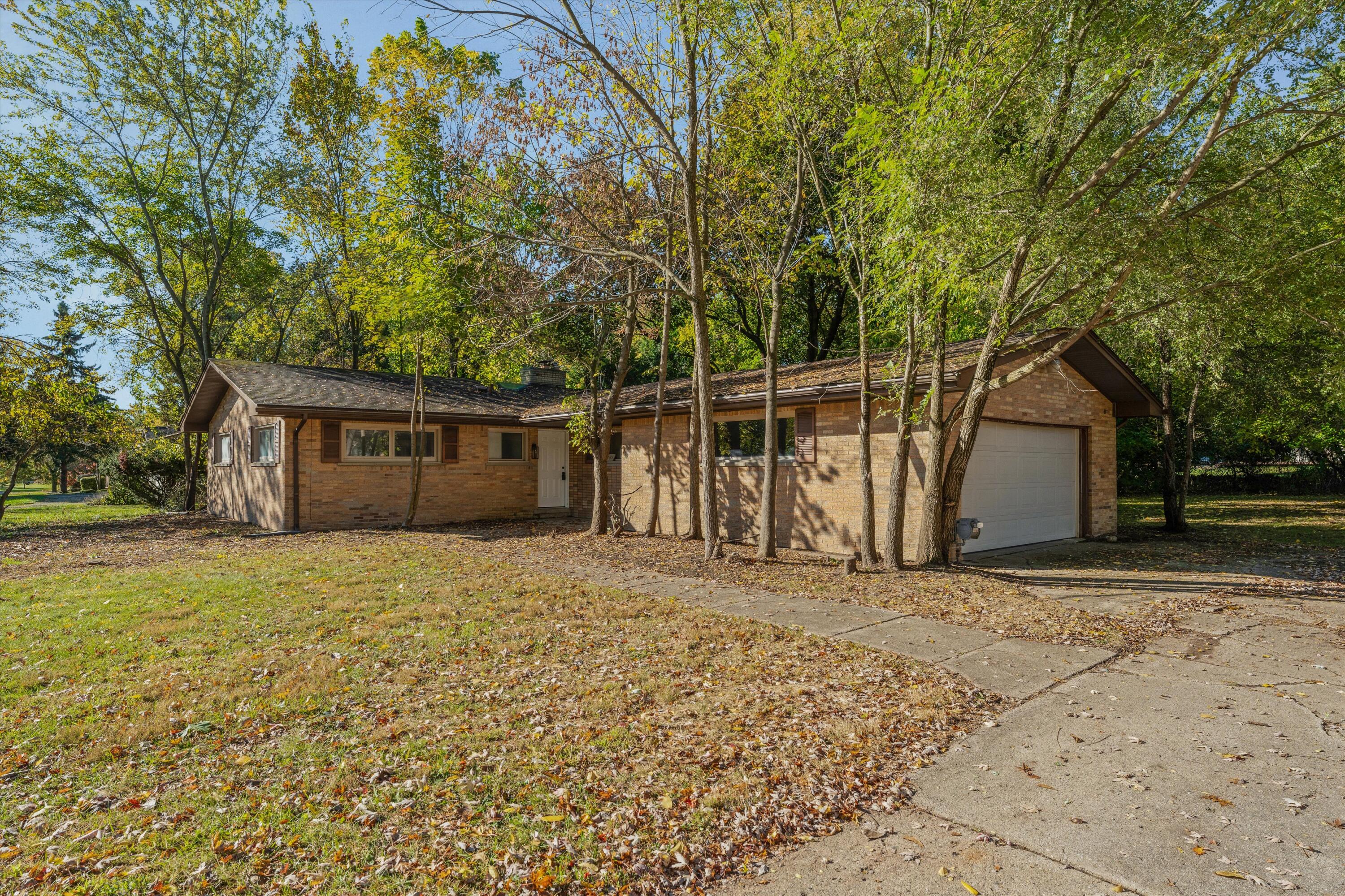 26261 La Muera Street