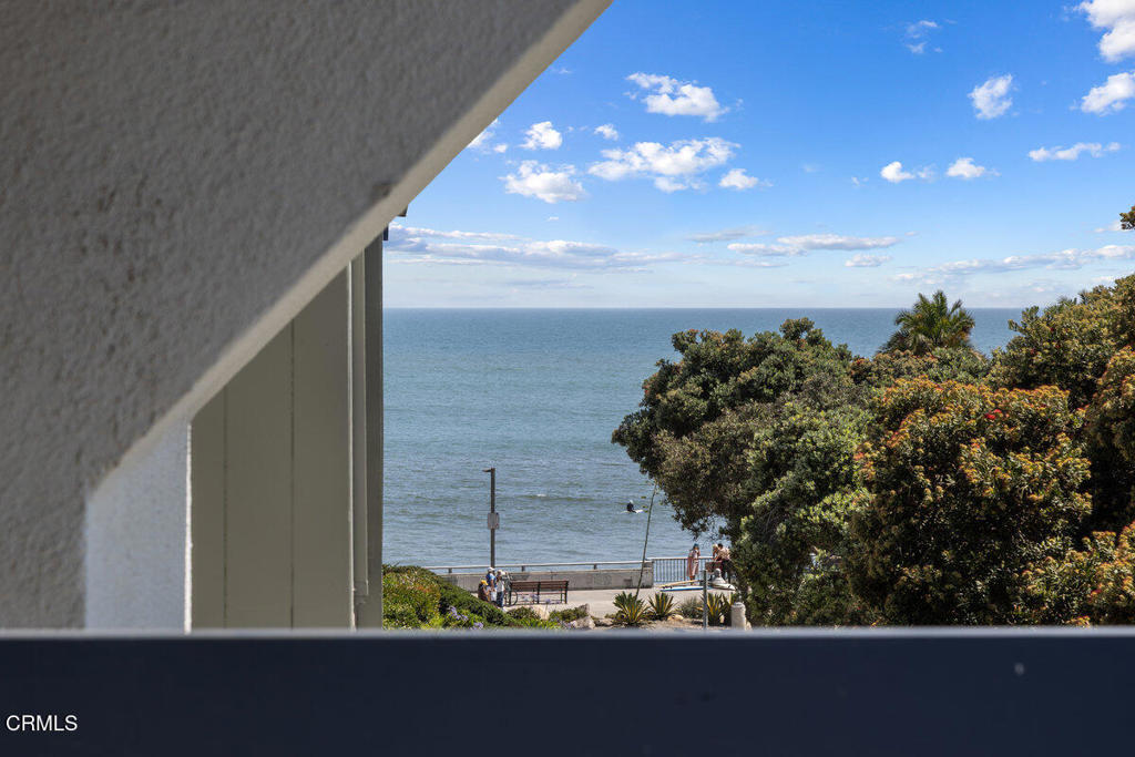 350 Paseo De Playa 315