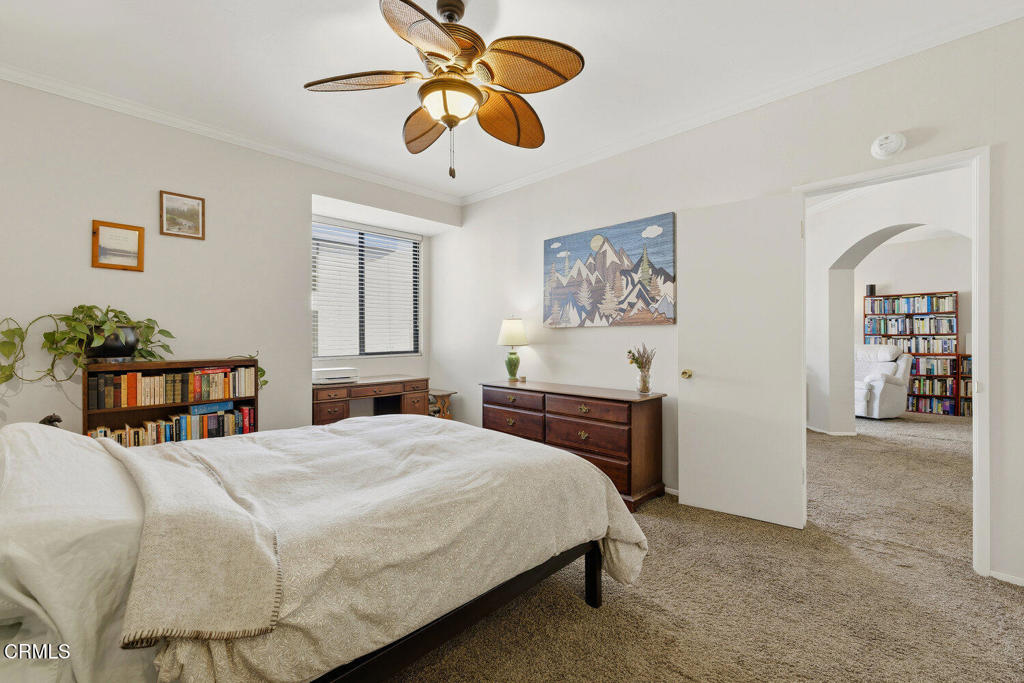 350 Paseo De Playa 205