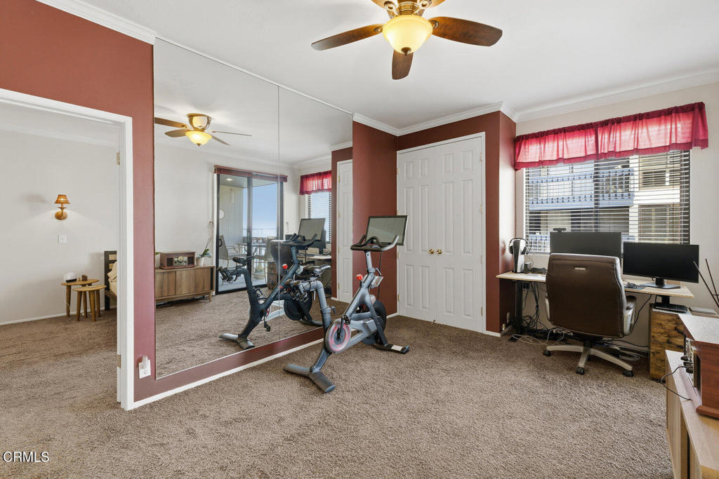 350 Paseo De Playa 205