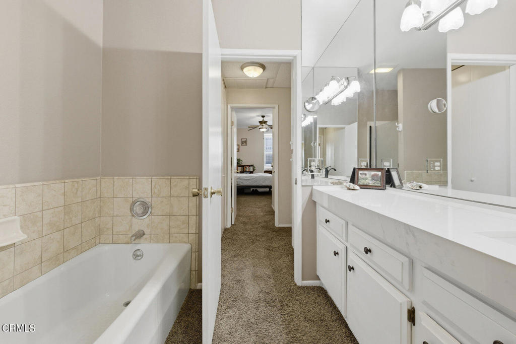 350 Paseo De Playa 205