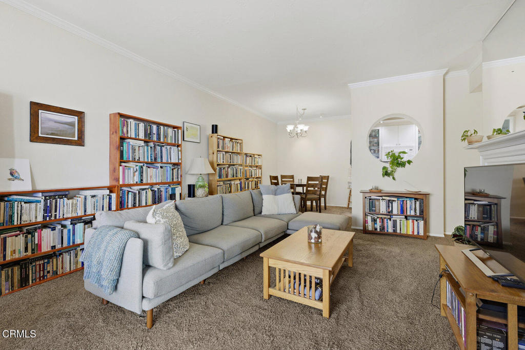 350 Paseo De Playa 205