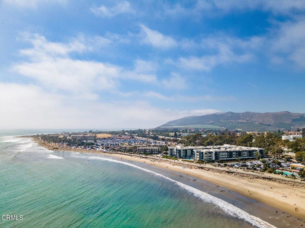350 Paseo De Playa 202