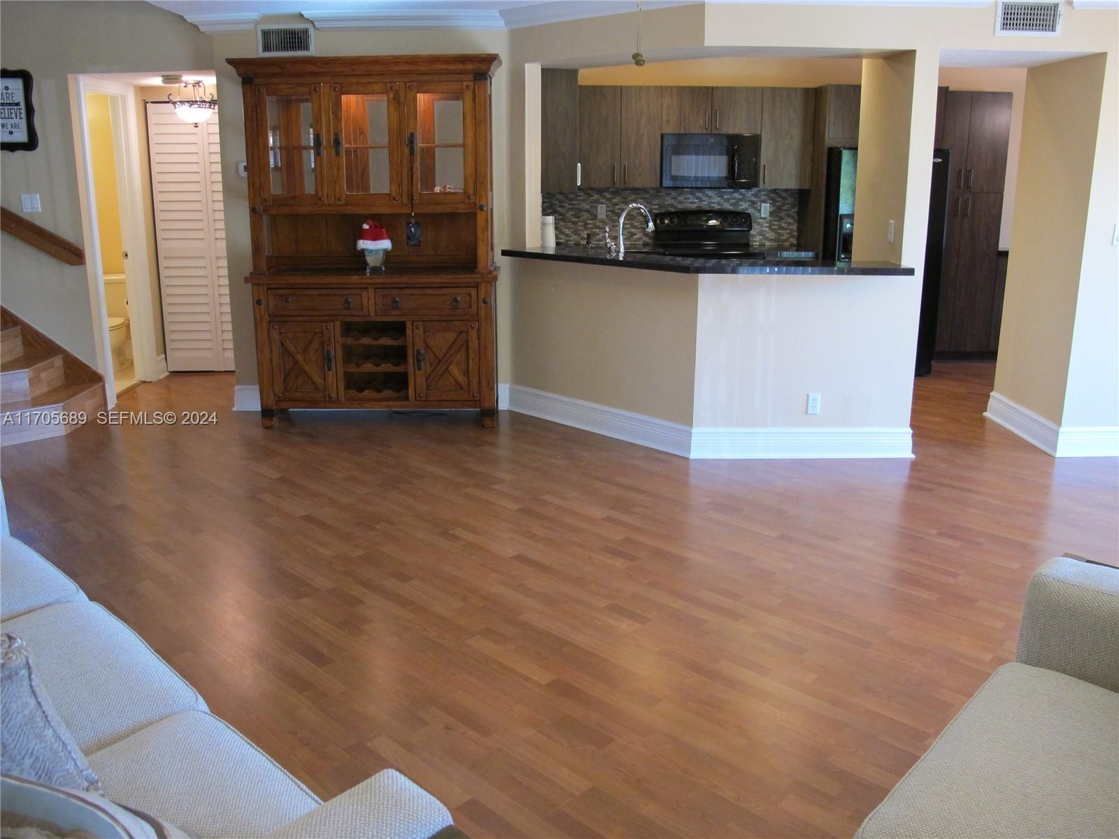 8879 W Sunrise Boulevard