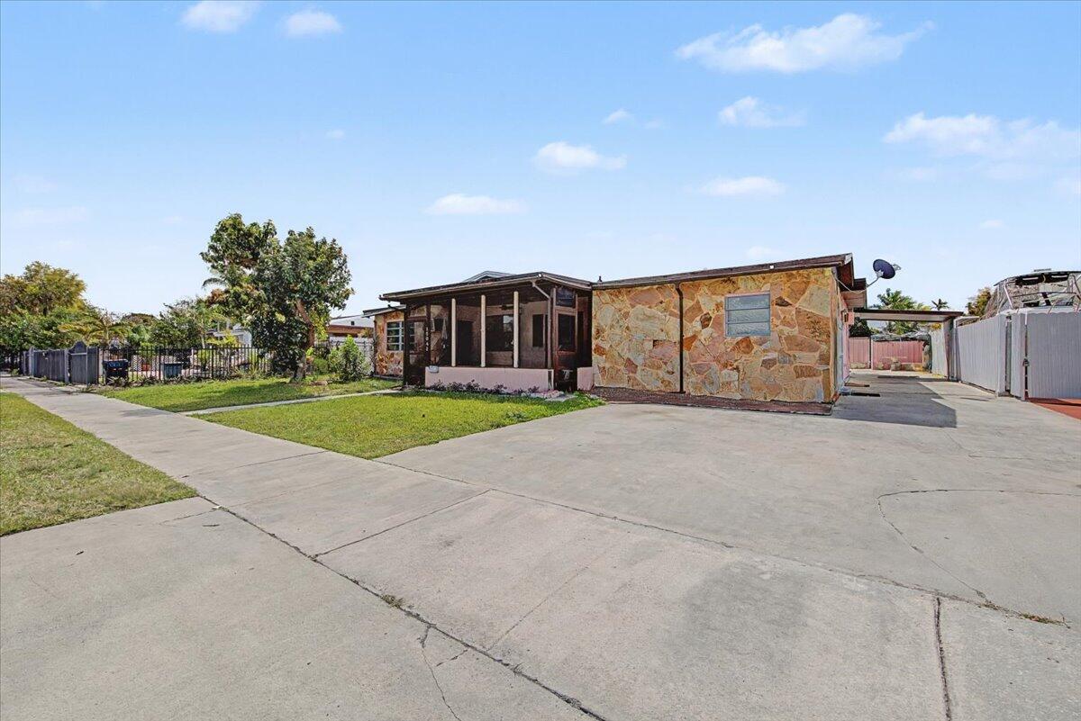 15042 SW 297th Terrace