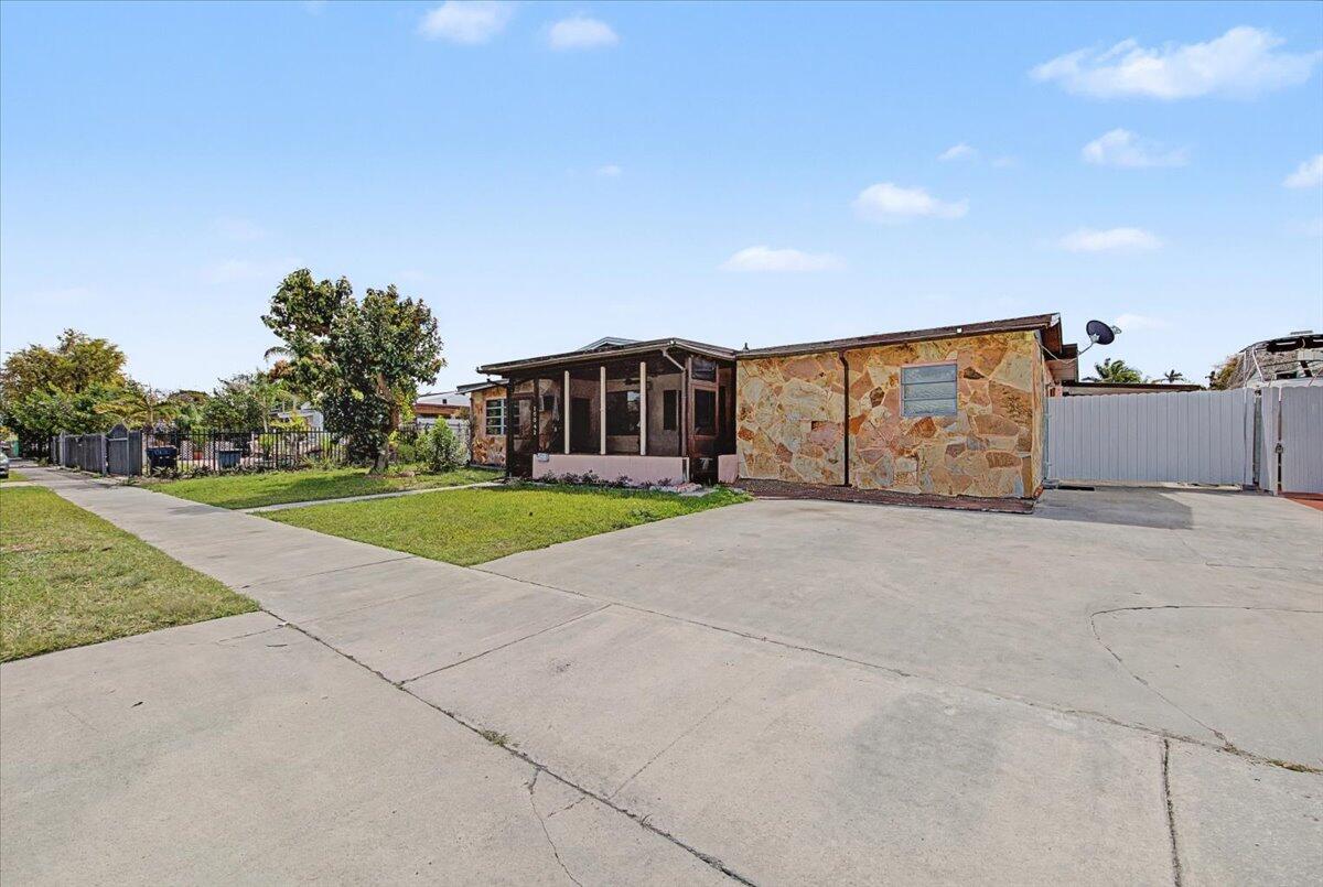 15042 SW 297th Terrace