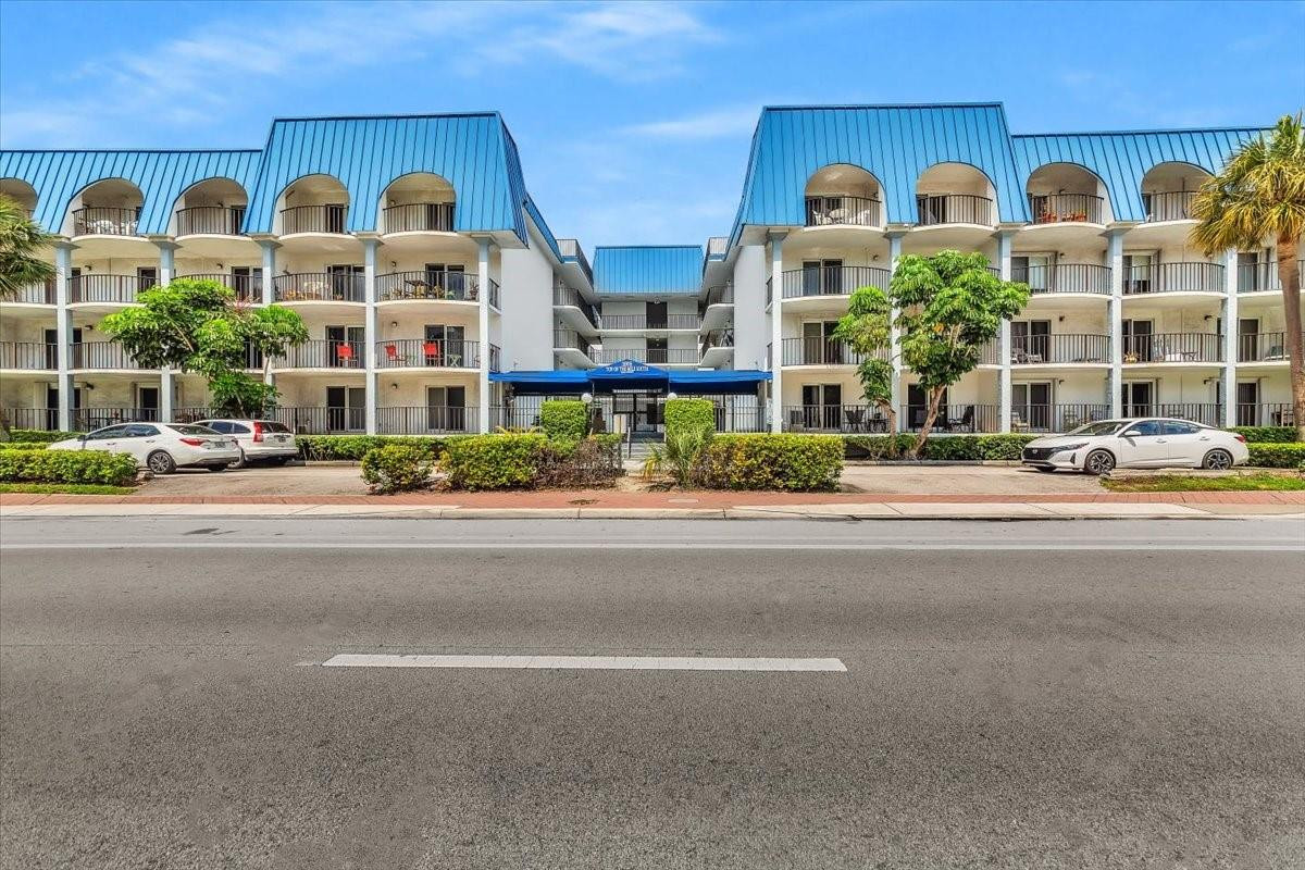 3909 N Ocean Boulevard 210