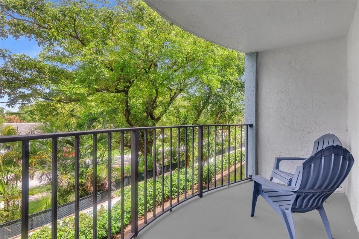 3909 N Ocean Boulevard 210