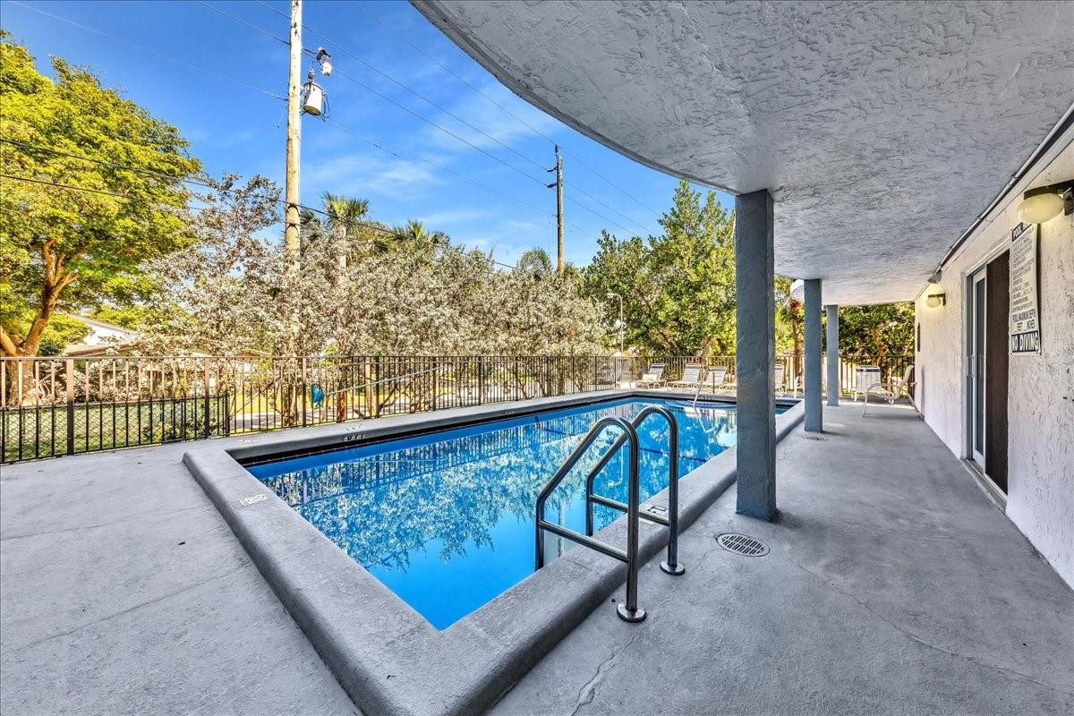 3909 N Ocean Boulevard 210