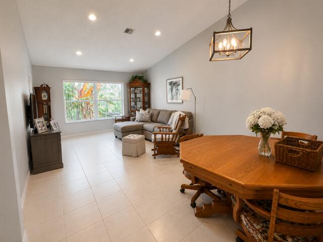 6098 Lake Hibiscus Drive