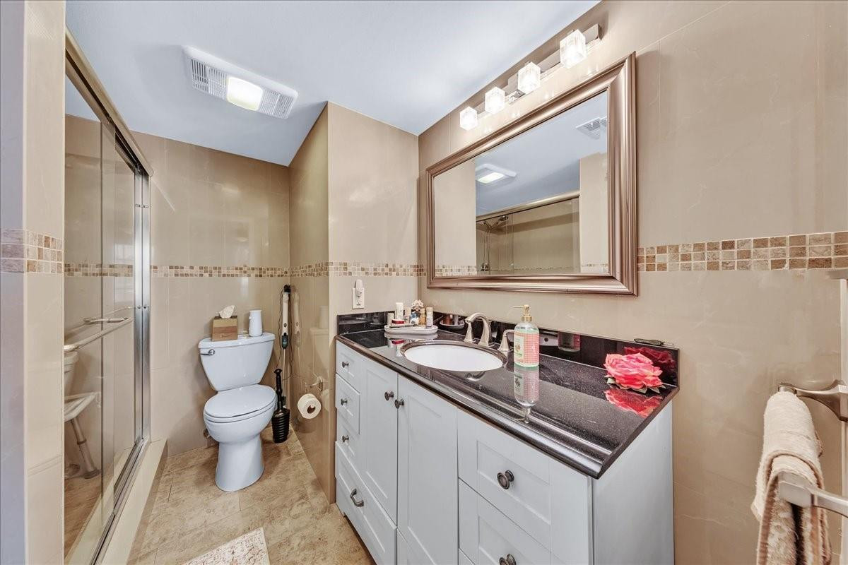 2047 WOLVERTON C