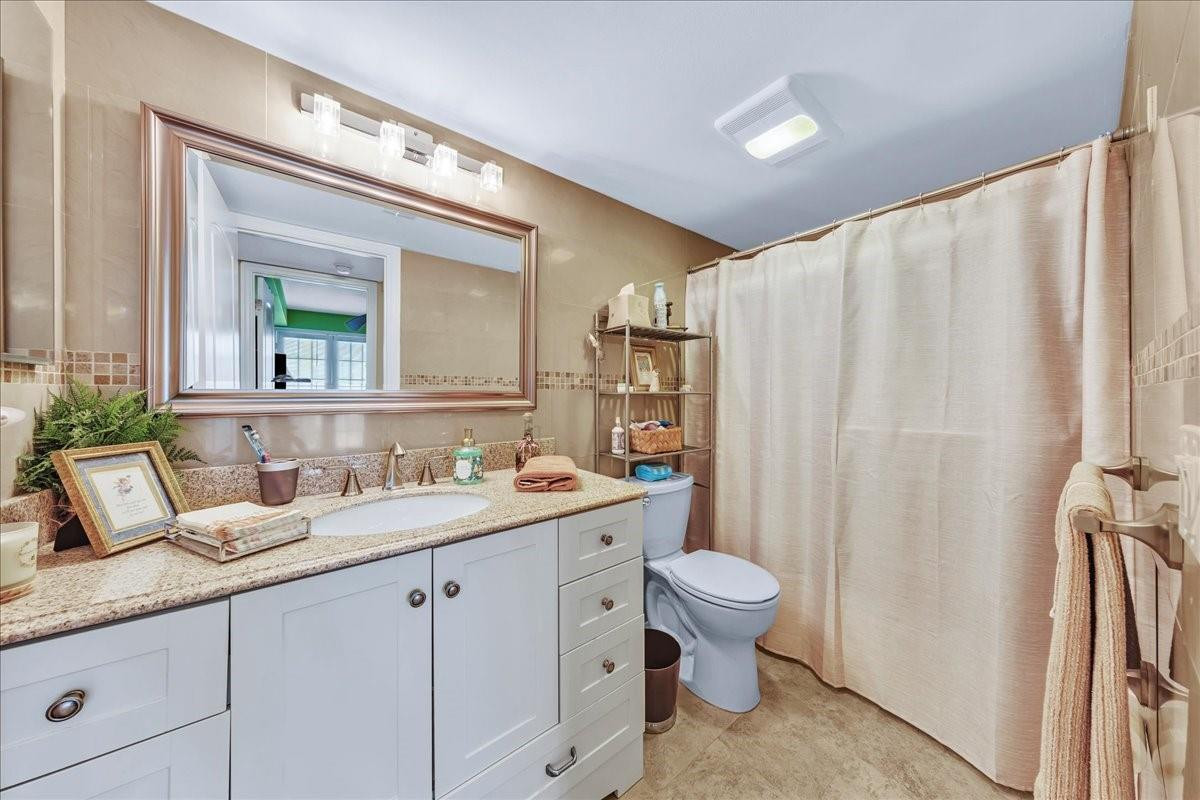 2047 WOLVERTON C