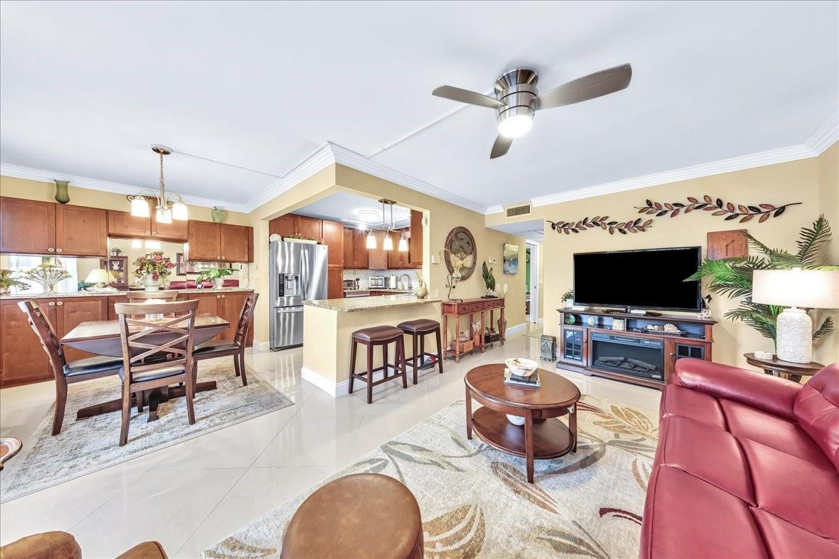 2047 WOLVERTON C