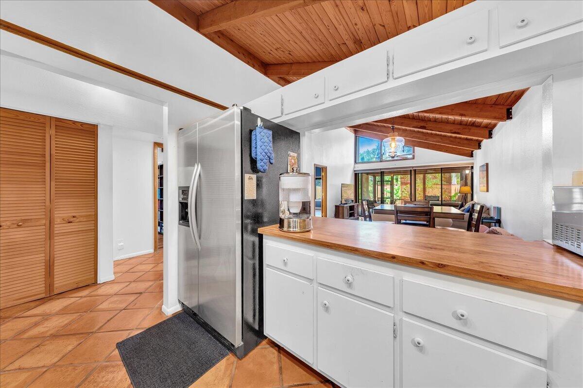 6120 NW 33rd Way