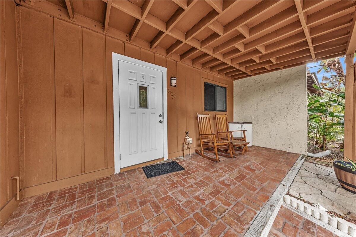 6120 NW 33rd Way
