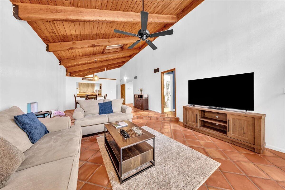 6120 NW 33rd Way
