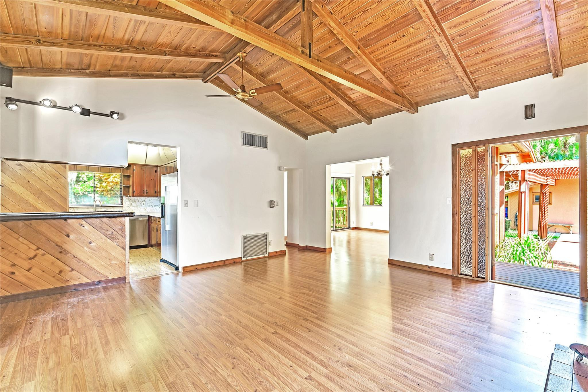 2698 SW 30th Terrace