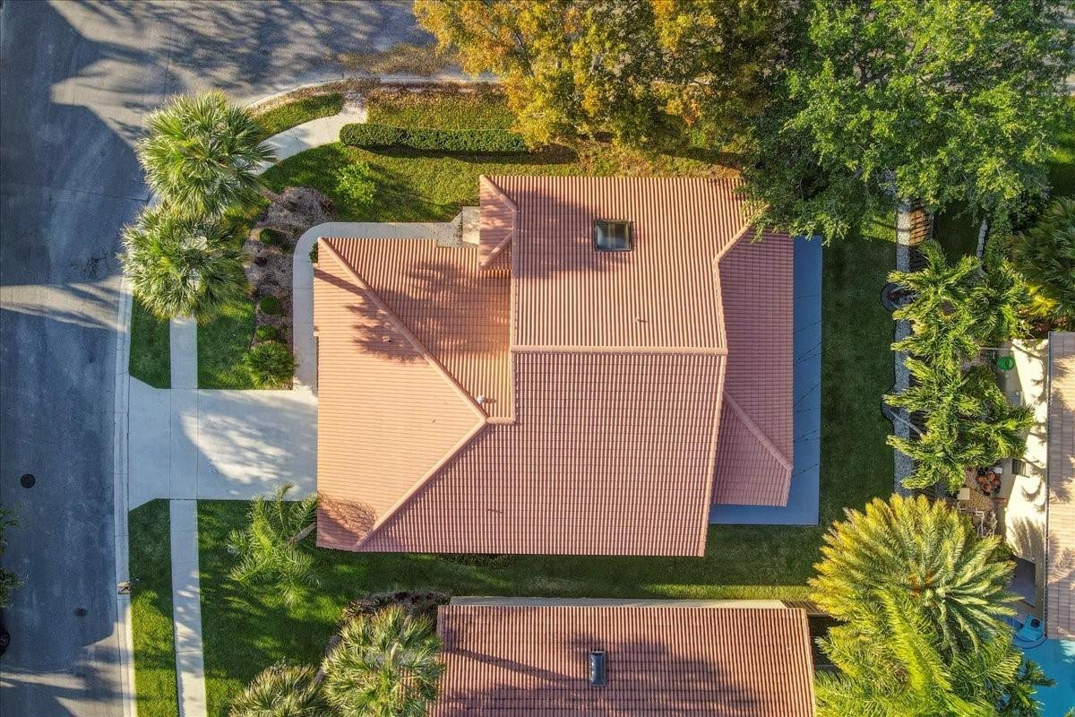1640 NW 104th Avenue