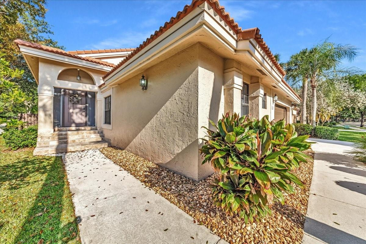 1640 NW 104th Avenue