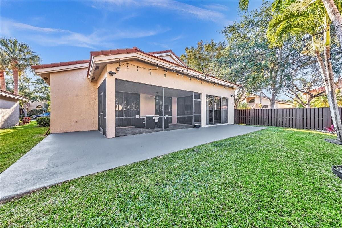 1640 NW 104th Avenue