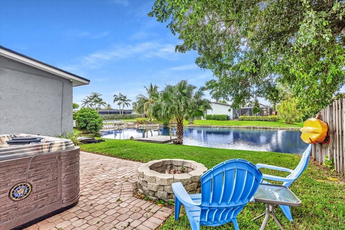 2461 NW 93rd Lane