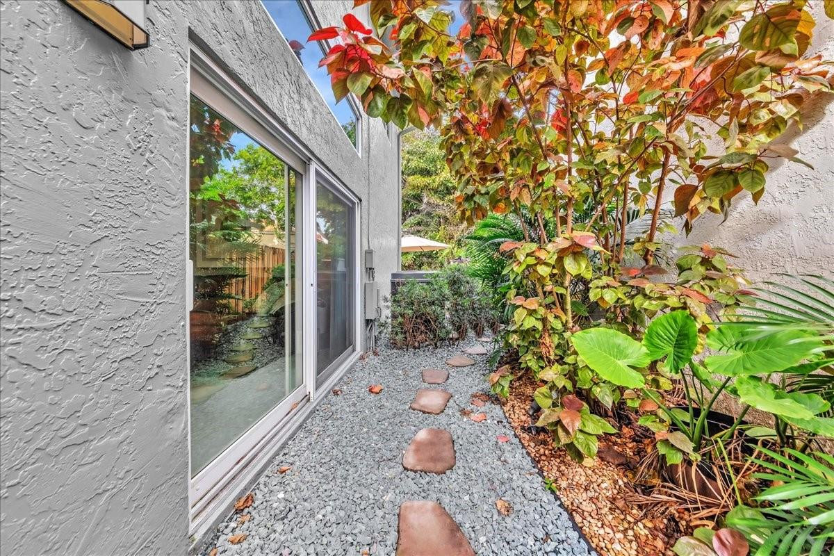 1178 NW 108th Terrace