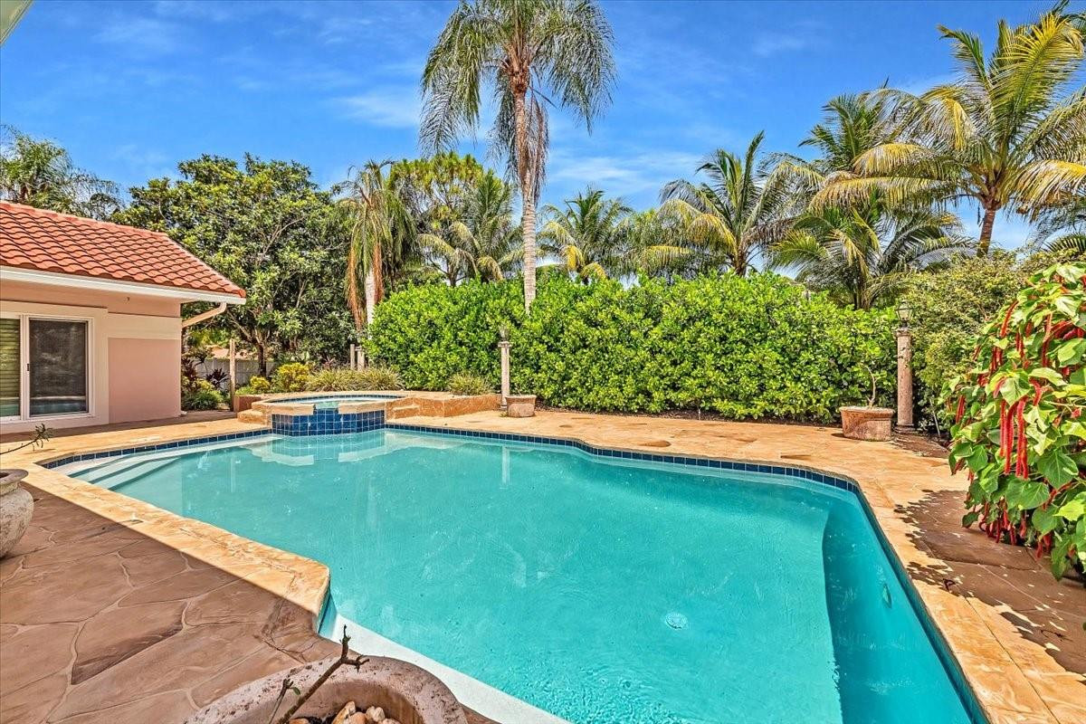 8177 NW 53rd Court