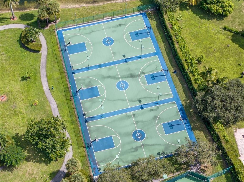 13702 NW 10th Court
