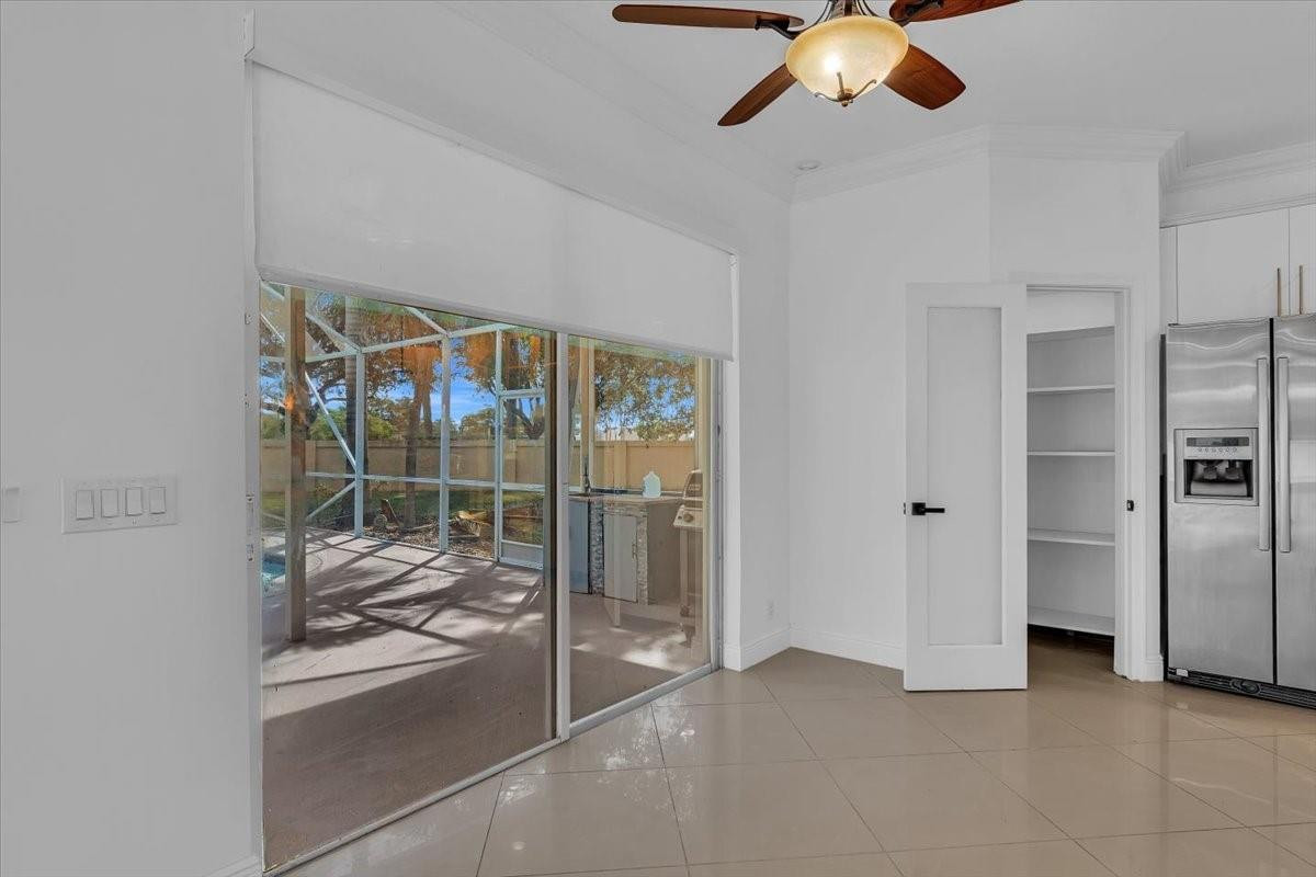 13702 NW 10th Court
