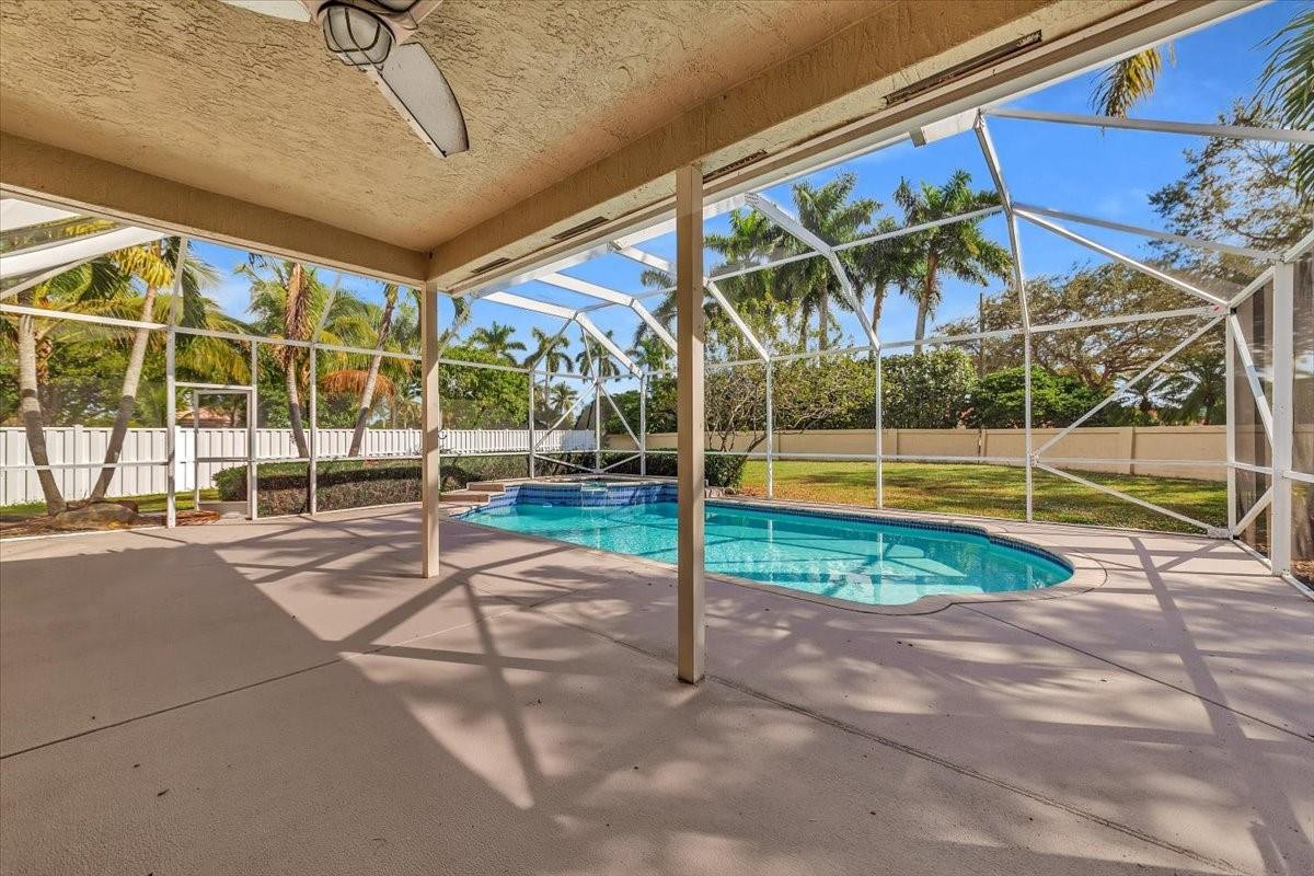 13702 NW 10th Court